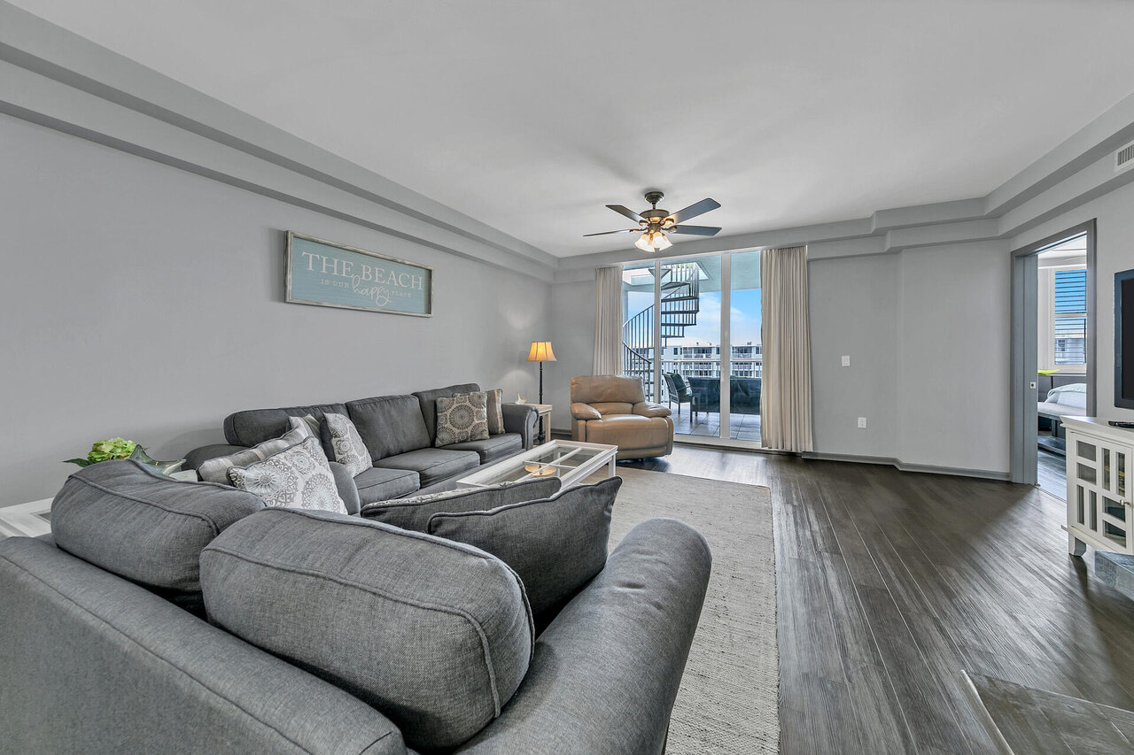 Destin West Heron PH-08 - Image 5