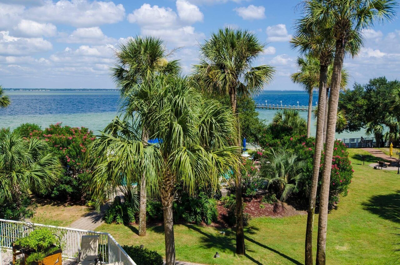 Destin West Heron 305 - Image 39