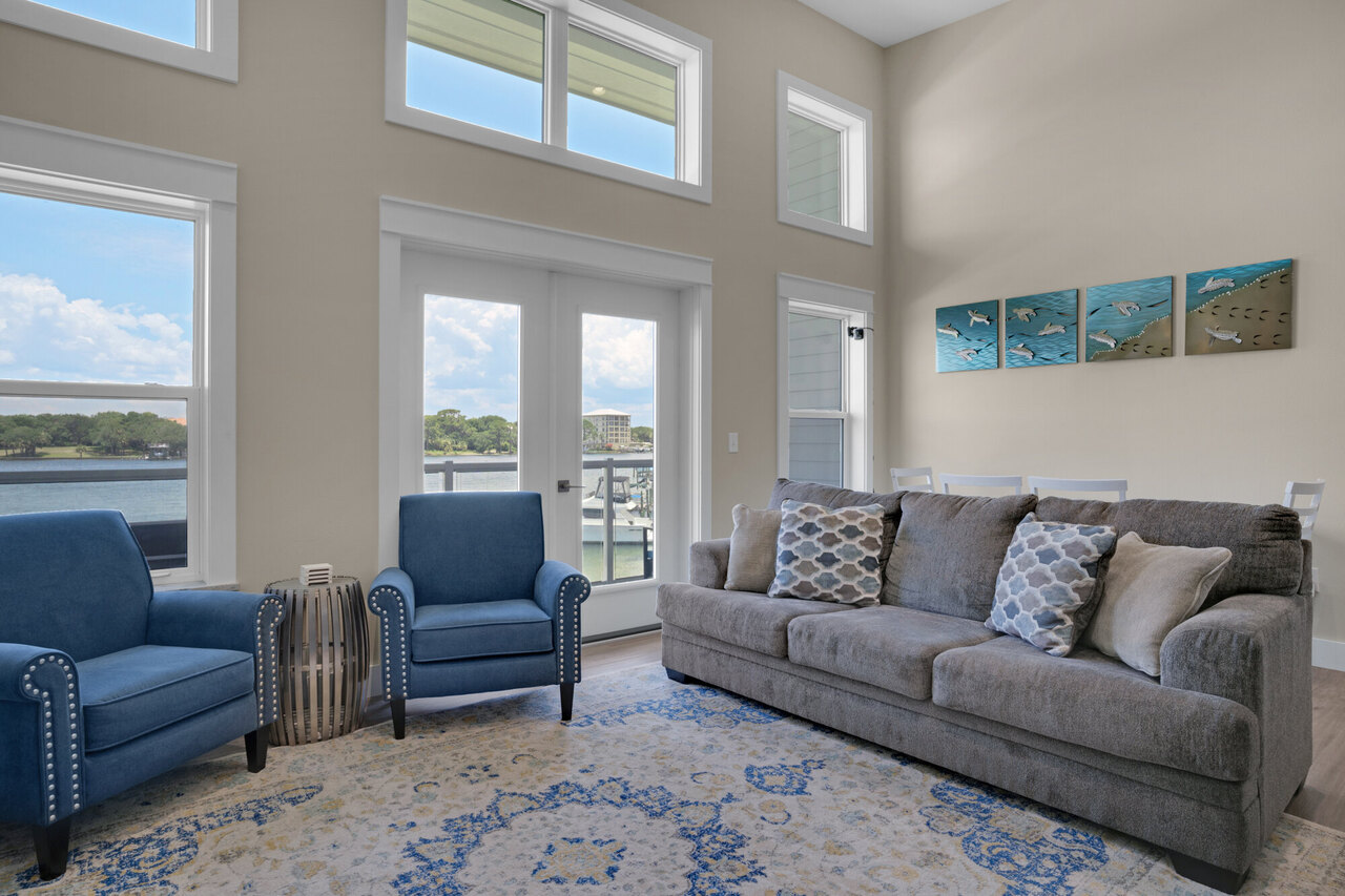 Bluefish 105 - Image 1