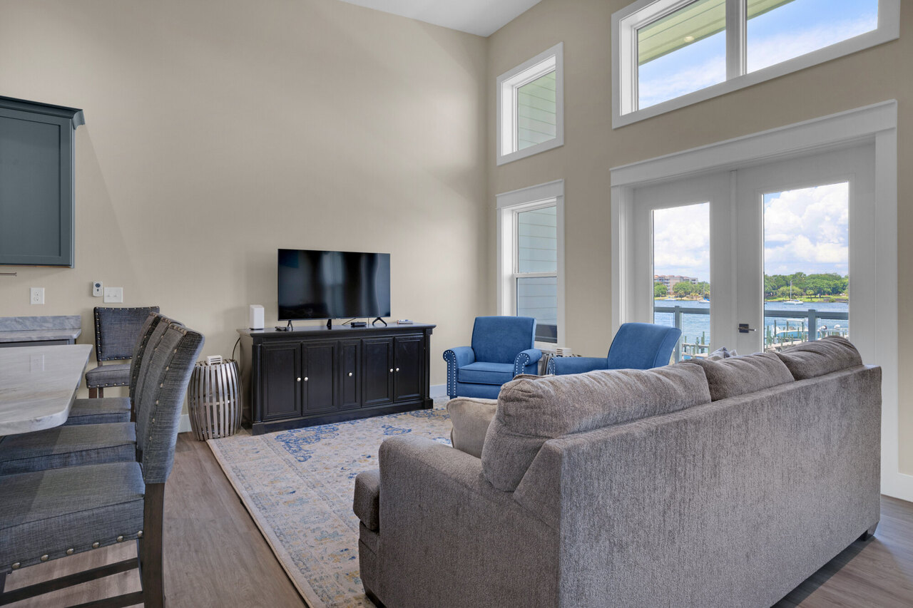 Bluefish 105 - Image 5