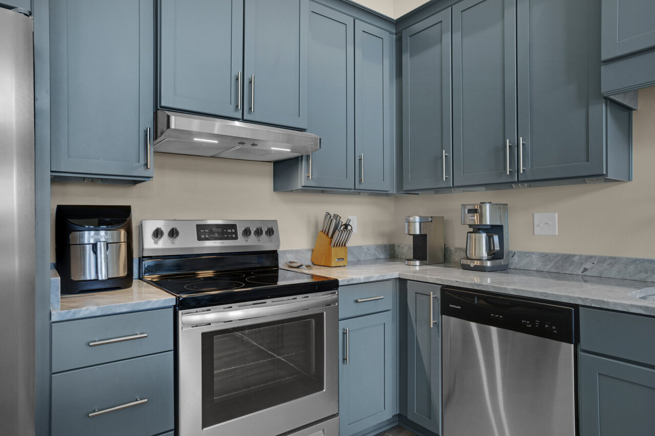 Bluefish 105 - Image 12