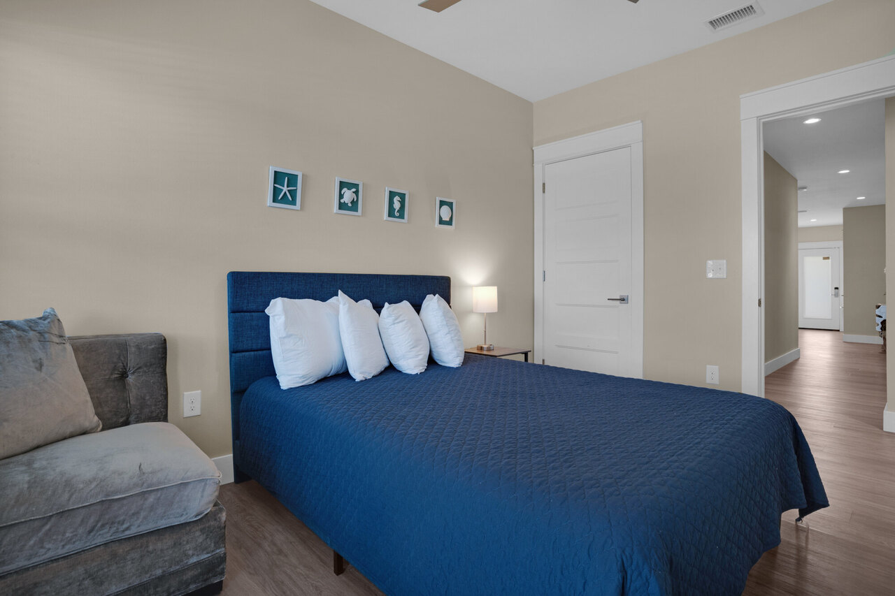 Bluefish 105 - Image 26