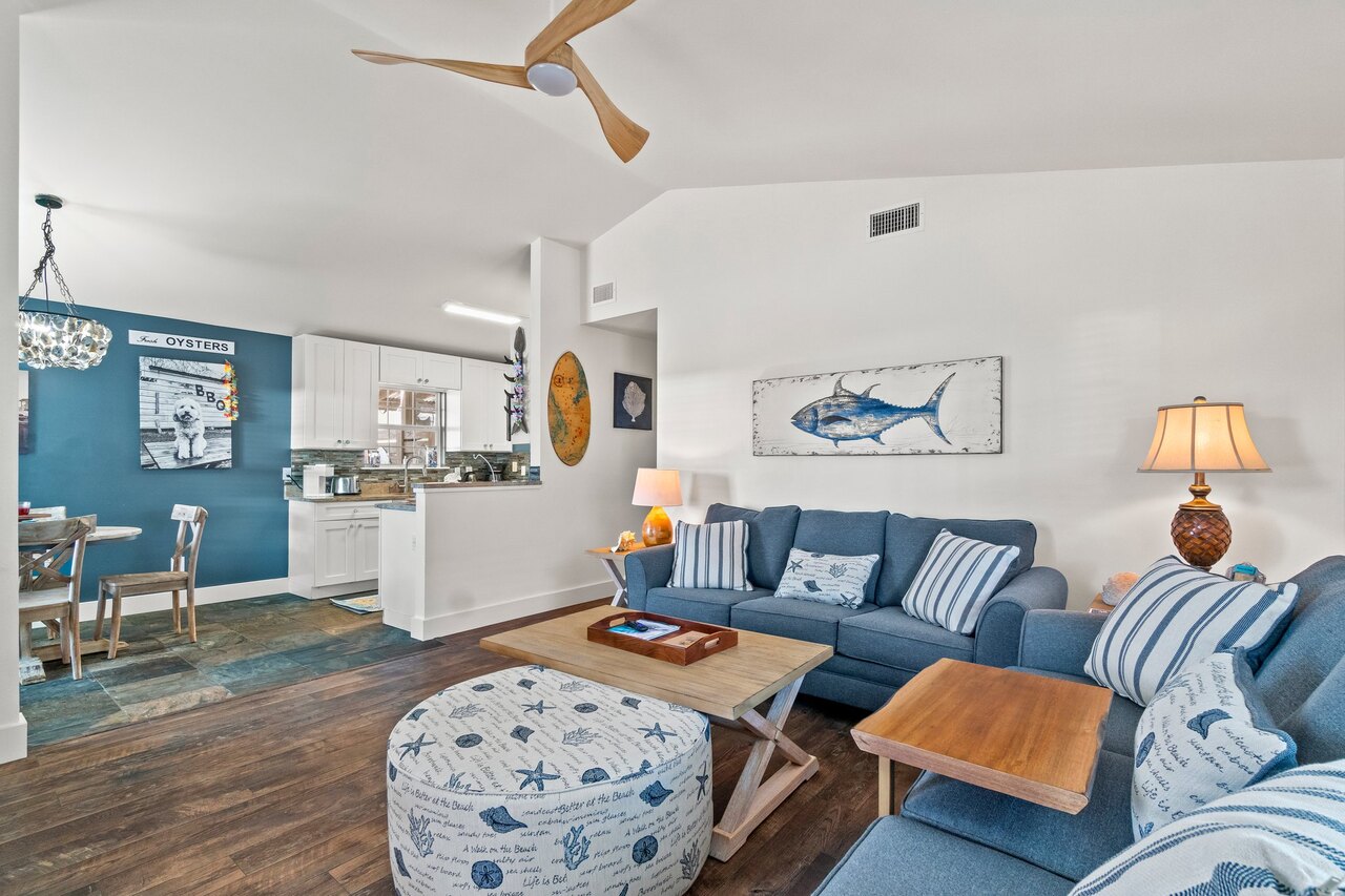 B3 - Bubble's Beach Bungalow - Image 1