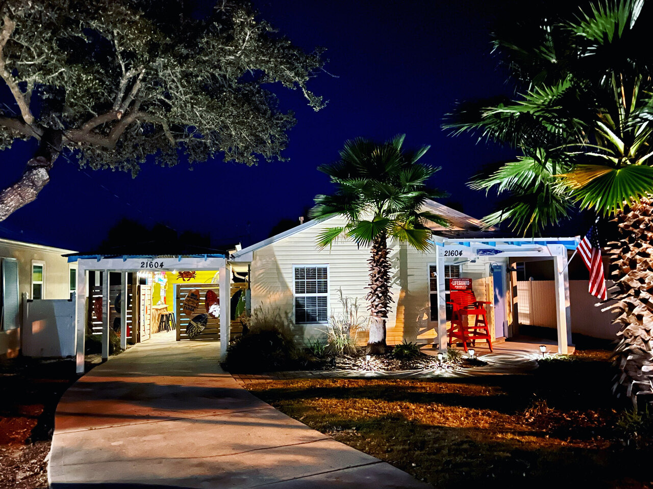 B3 - Bubble's Beach Bungalow - Image 2