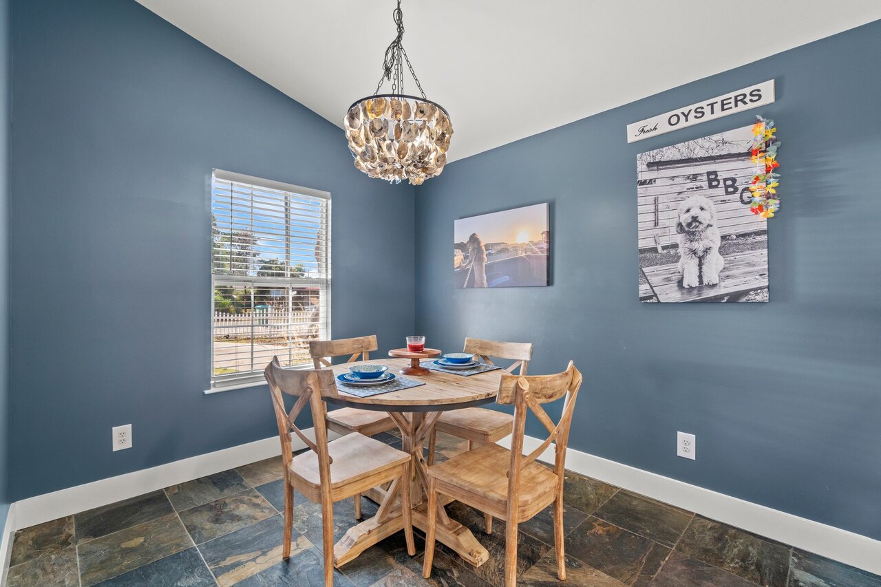 B3 - Bubble's Beach Bungalow - Image 12