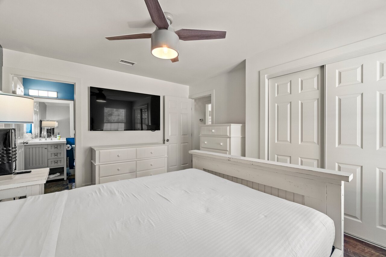 B3 - Bubble's Beach Bungalow - Image 26