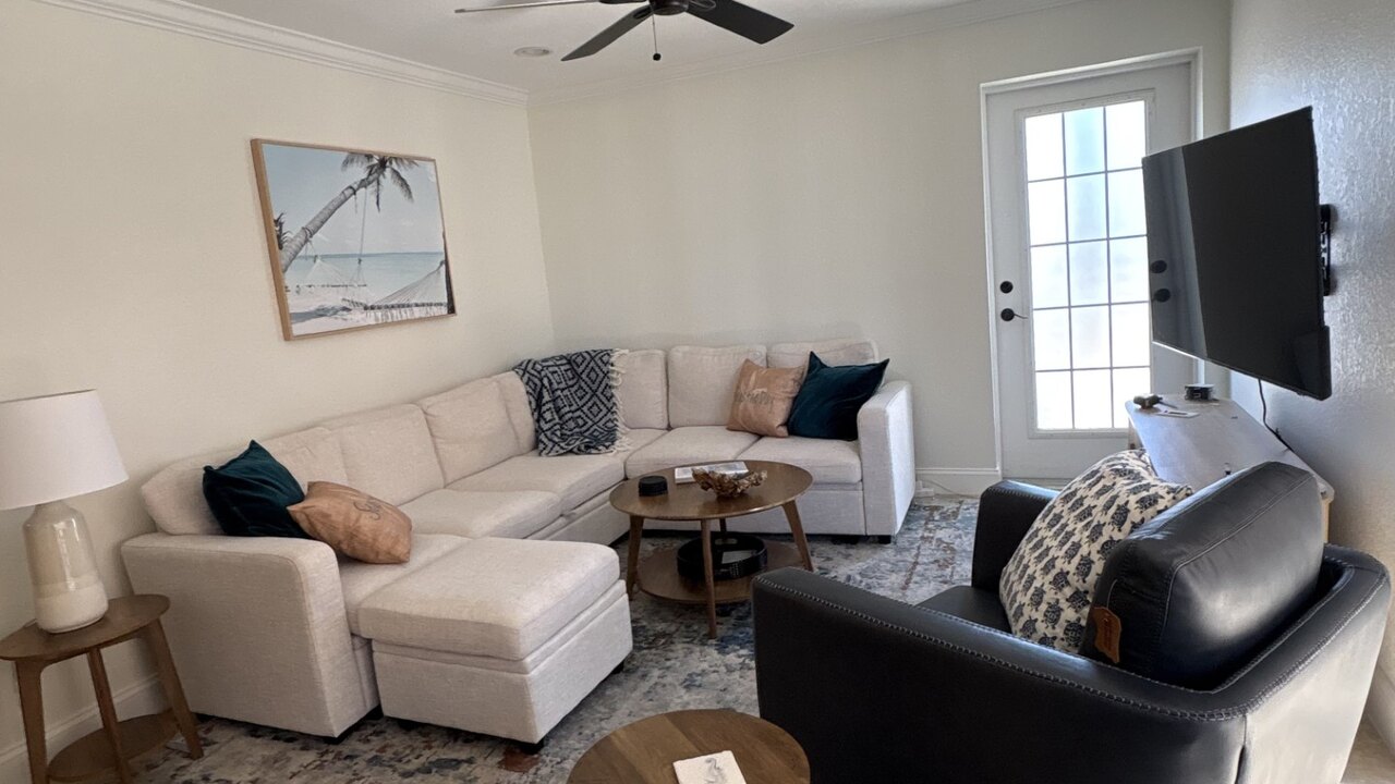 LaCosta 101 - Image 22