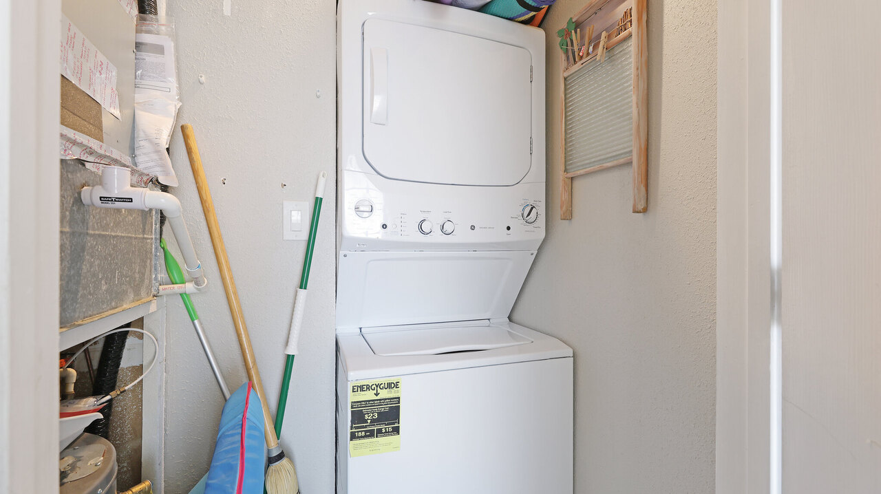 LaCosta 215 - Image 24