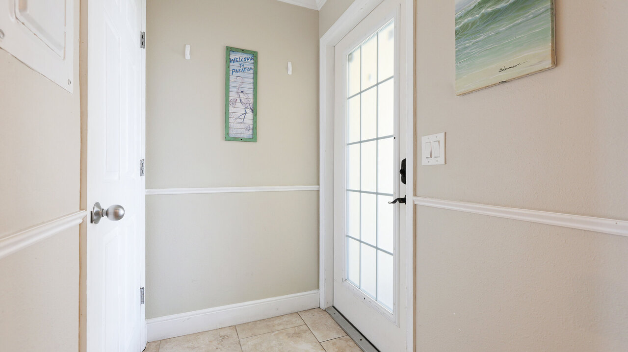 LaCosta 215 - Image 25