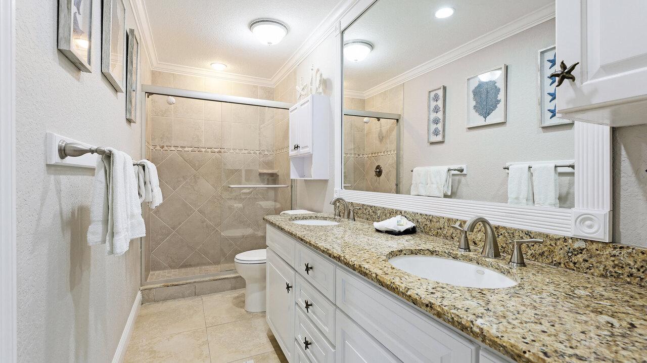 LaCosta 214 - Image 17