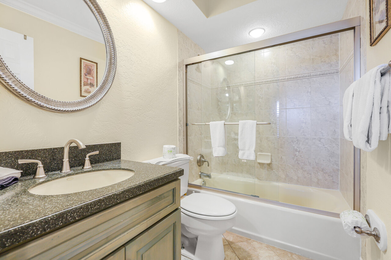 LaCosta 212 - Image 33