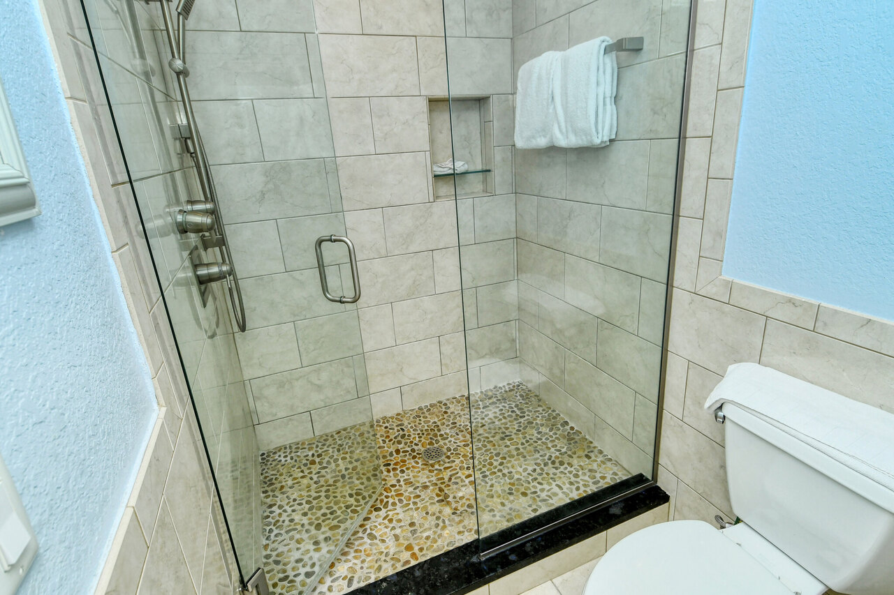 LaCosta 207 - Image 20