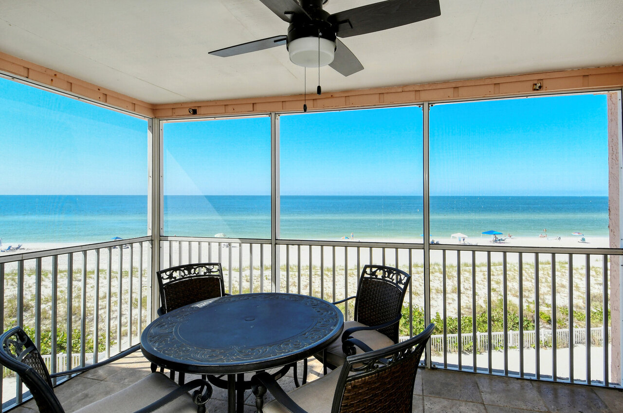 LaCosta 205 - Image 1