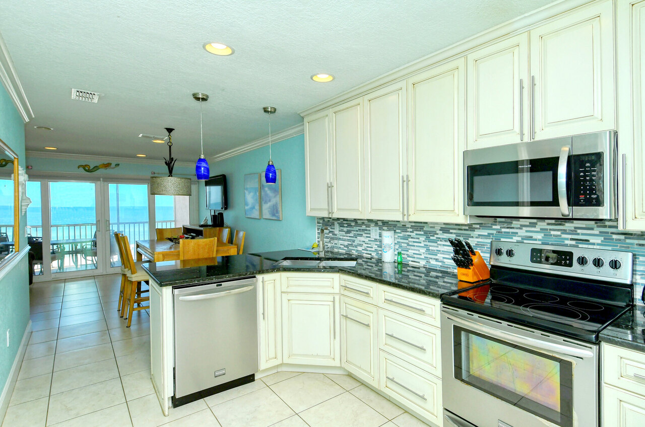 LaCosta 205 - Image 9