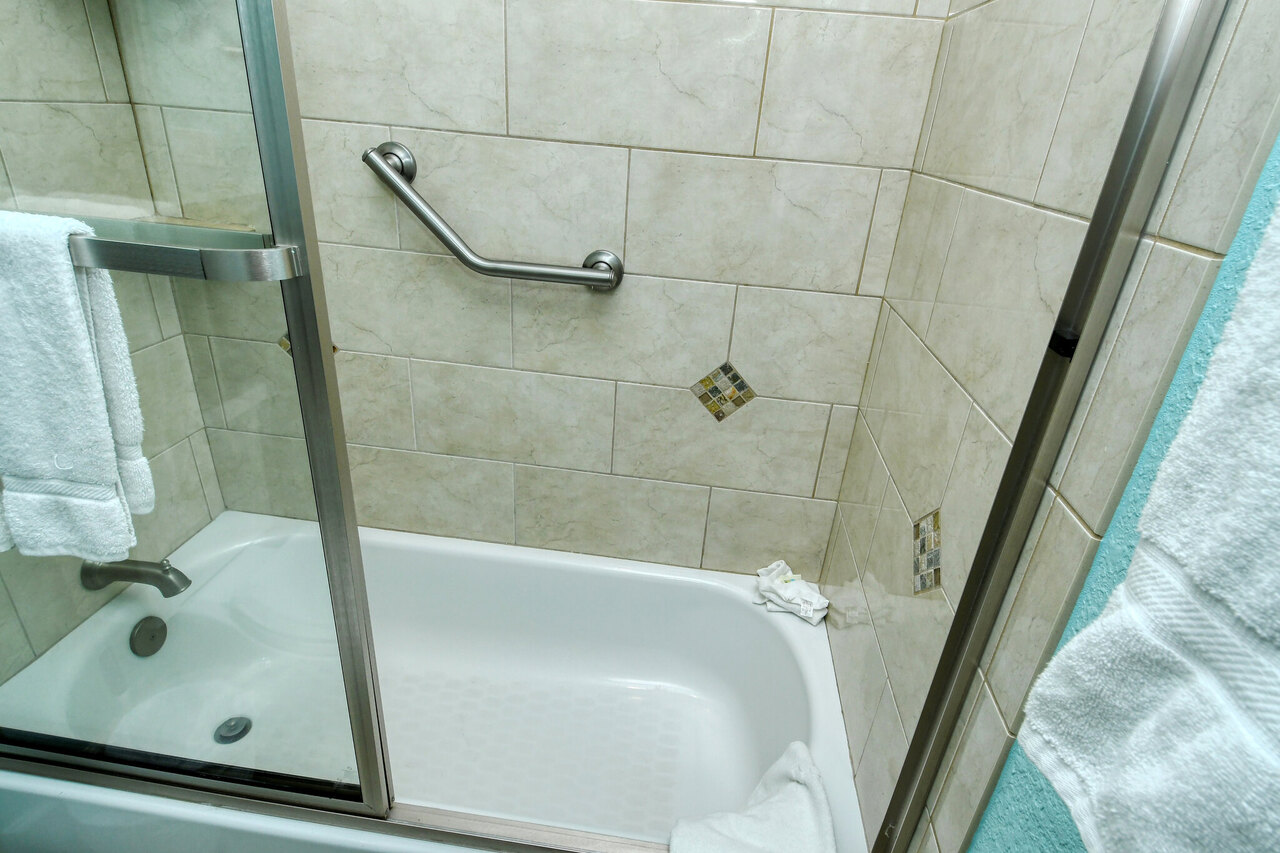 LaCosta 205 - Image 25