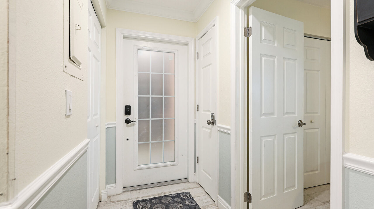 LaCosta 202 - Image 2