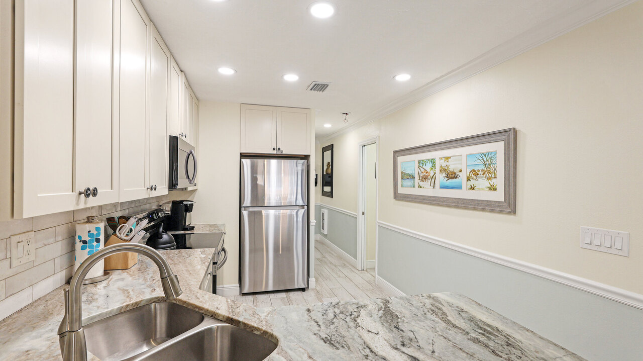 LaCosta 202 - Image 4