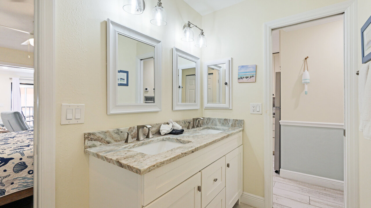 LaCosta 202 - Image 19