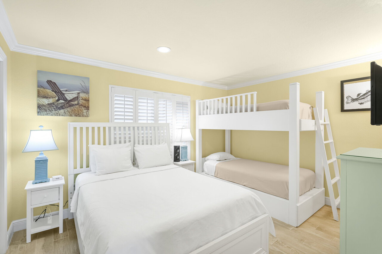 LaCosta 116 - Image 20