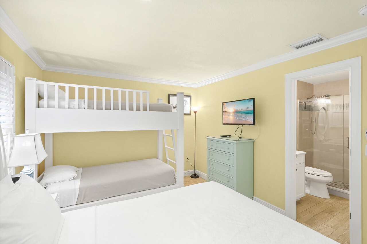 LaCosta 116 - Image 21