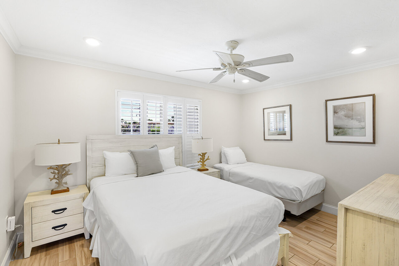 LaCosta 114 - Image 21