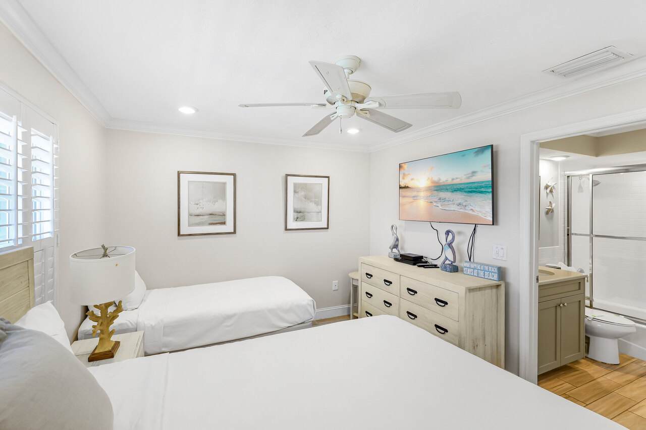 LaCosta 114 - Image 22