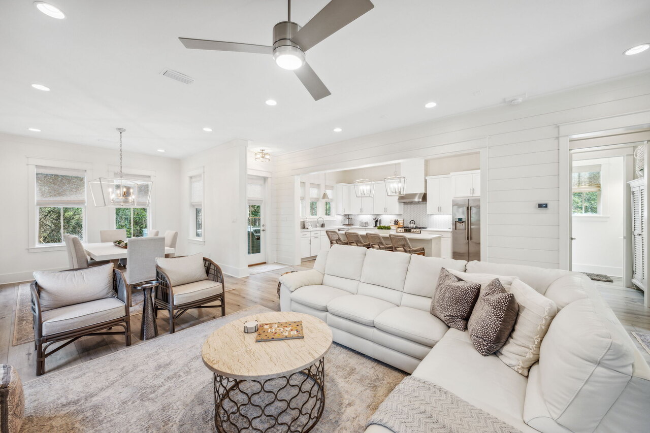 Red Bud Lane - Image 6