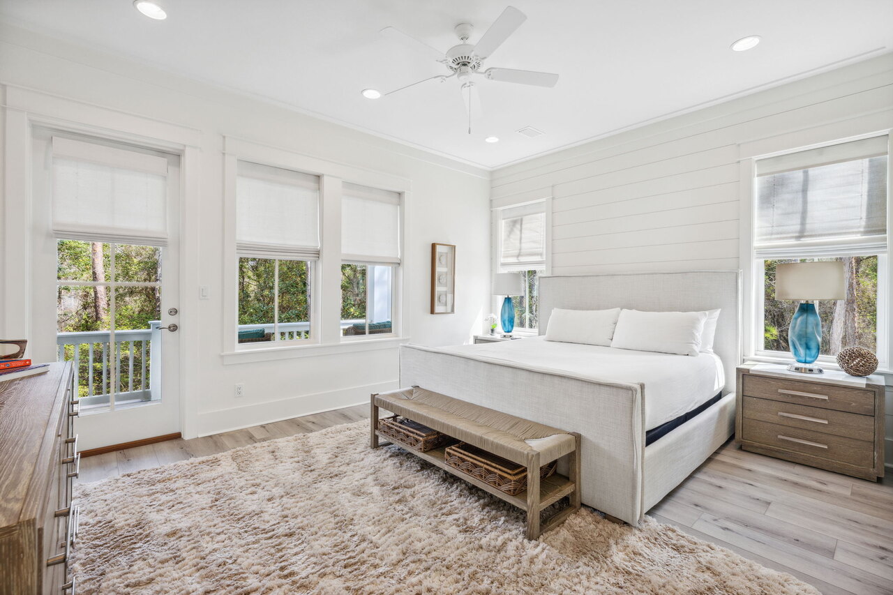 Red Bud Lane - Image 23