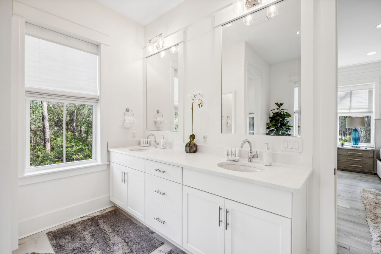 Red Bud Lane - Image 28