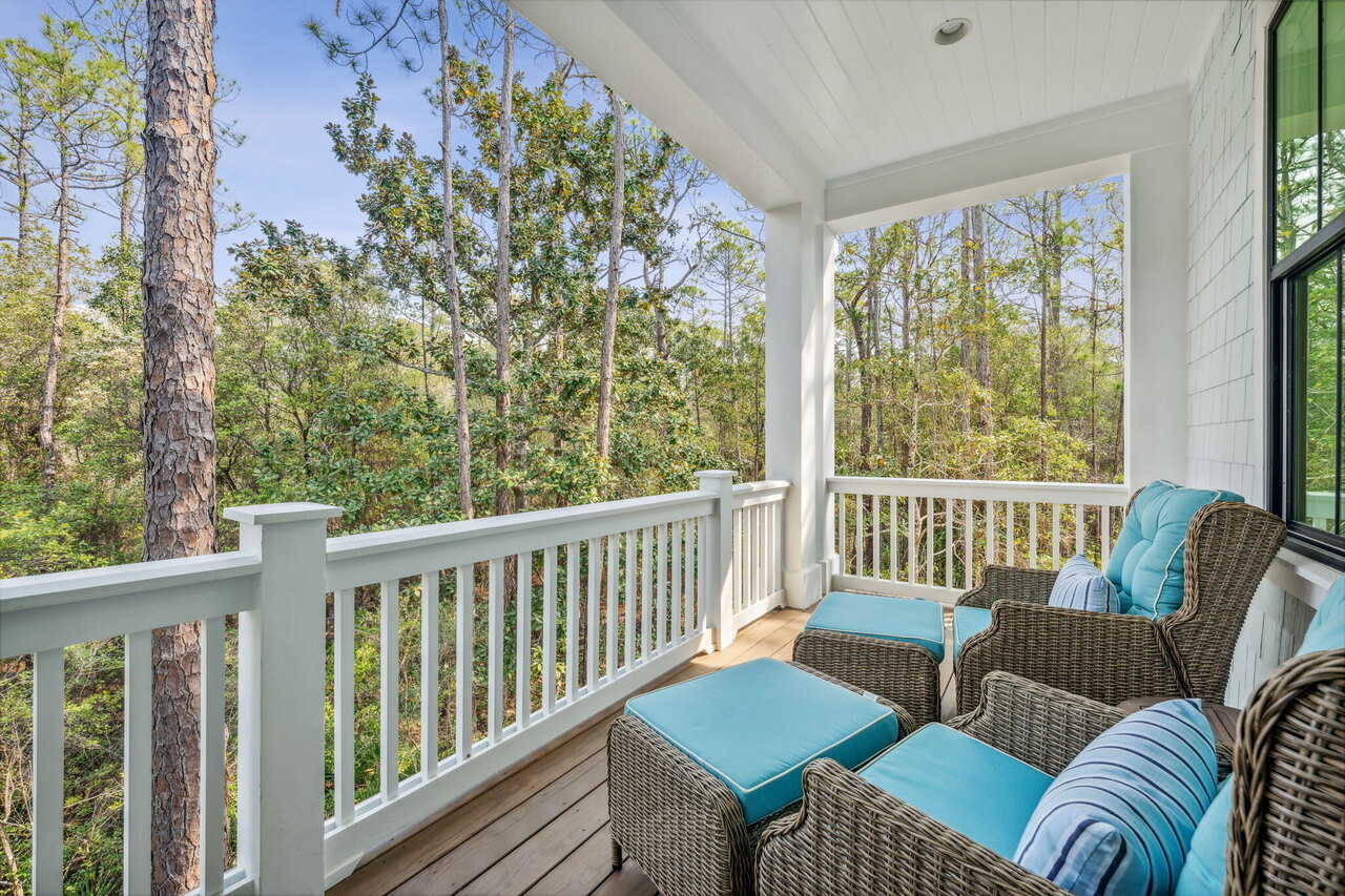 Red Bud Lane - Image 30