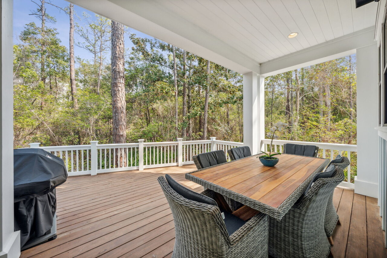 Red Bud Lane - Image 47