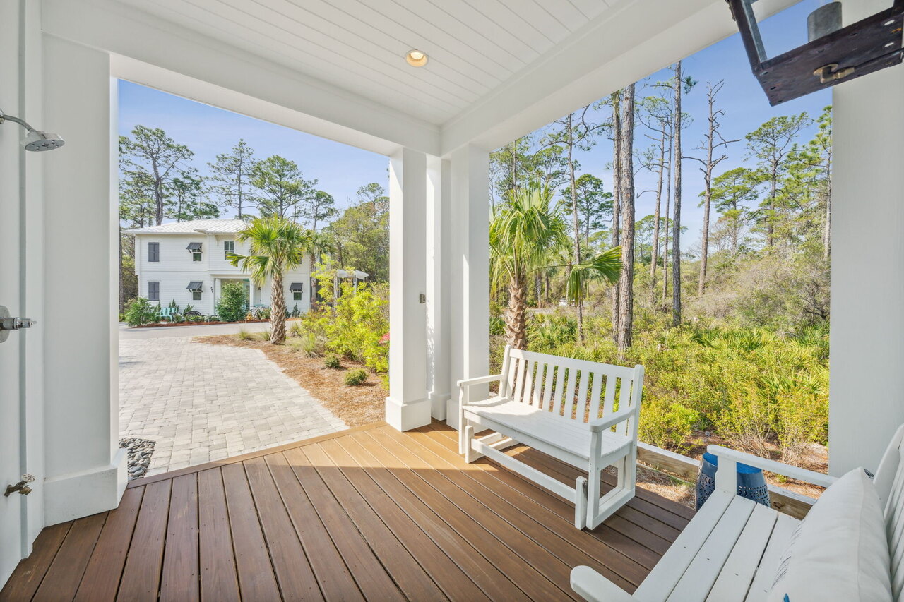 Red Bud Lane - Image 46