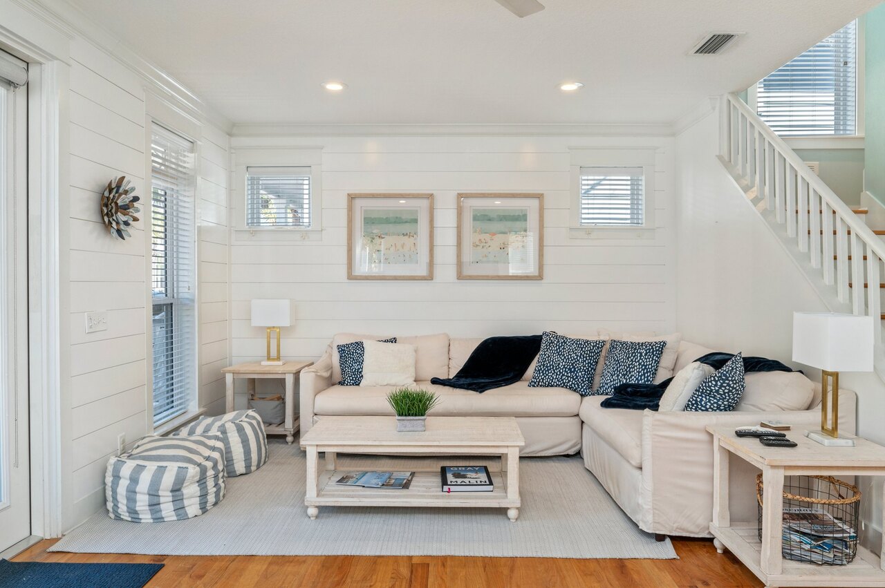 Seabreeze and Sunshine - Image 7