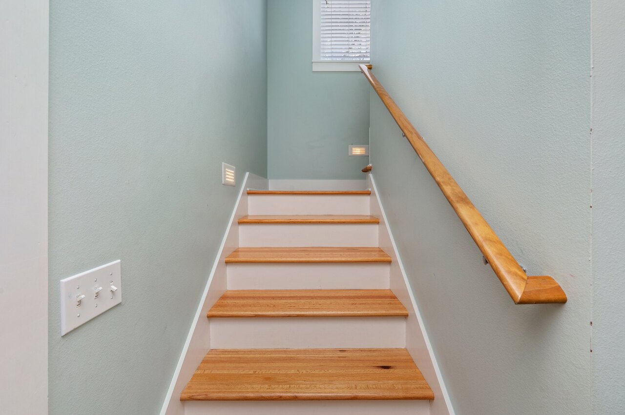 Seabreeze and Sunshine - Image 26