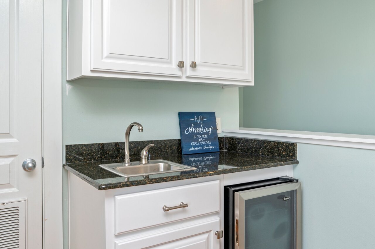 Seabreeze and Sunshine - Image 28