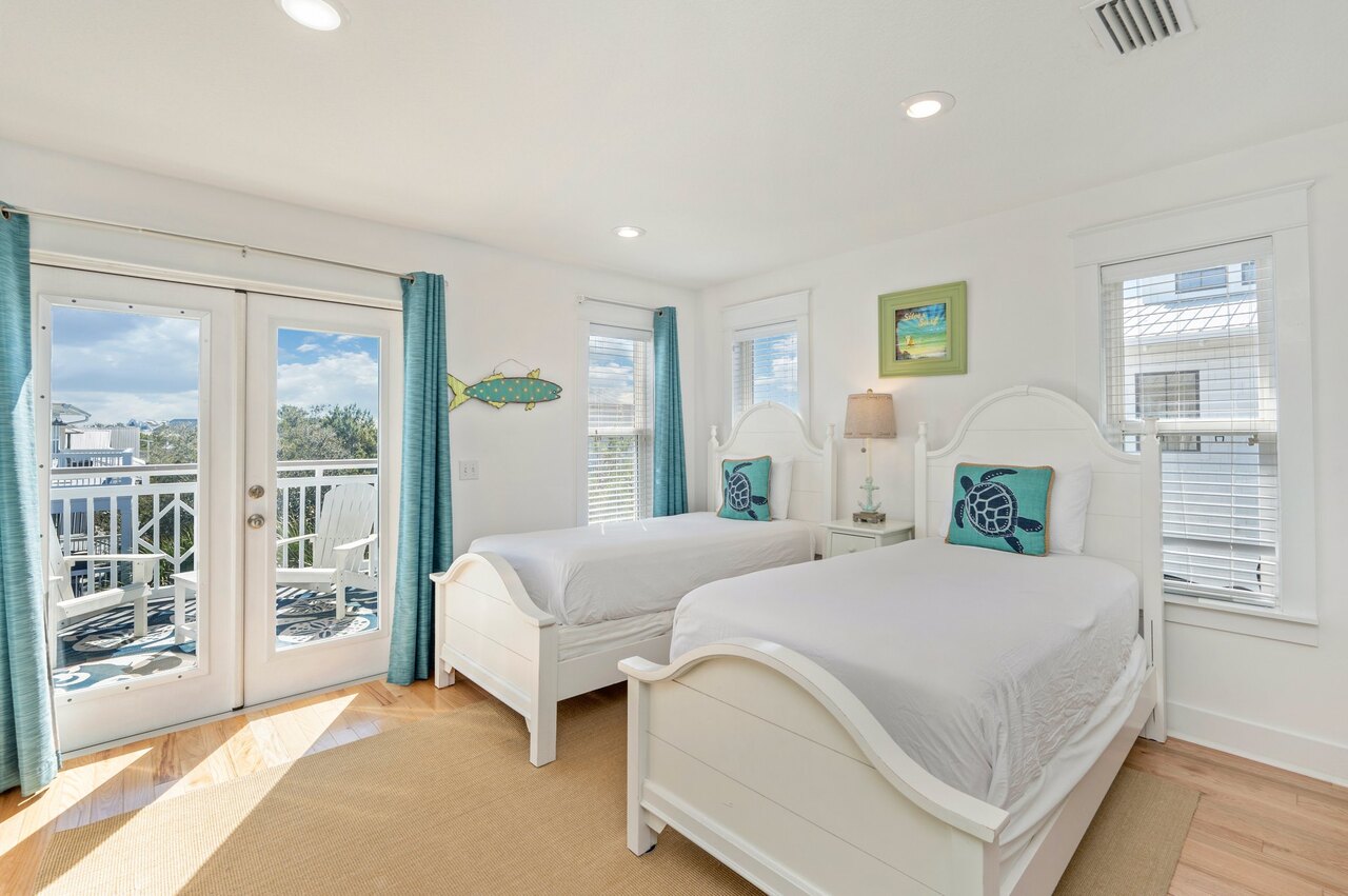 Seabreeze and Sunshine - Image 31