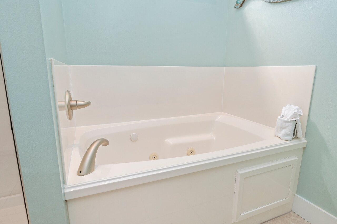 Seabreeze and Sunshine - Image 41