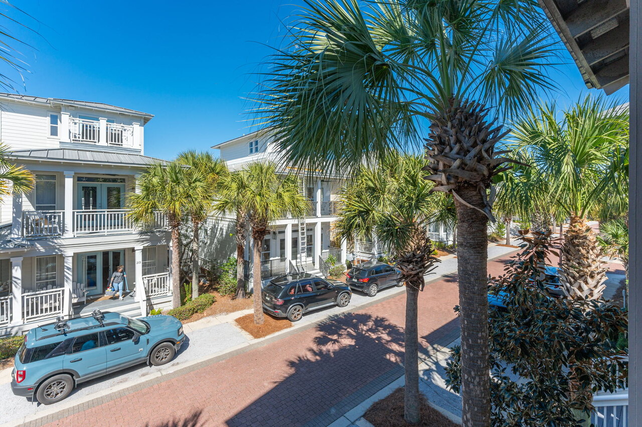 Seabreeze and Sunshine - Image 67