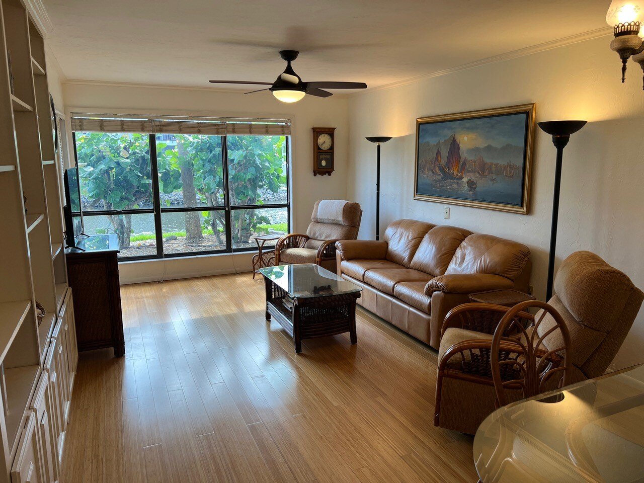 Runaway Bay 106 - Image 2