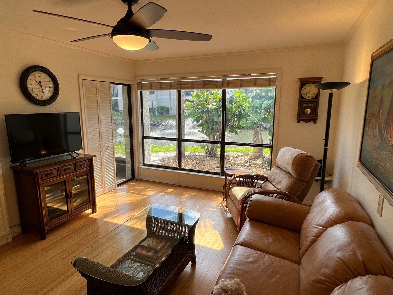 Runaway Bay 106 - Image 13