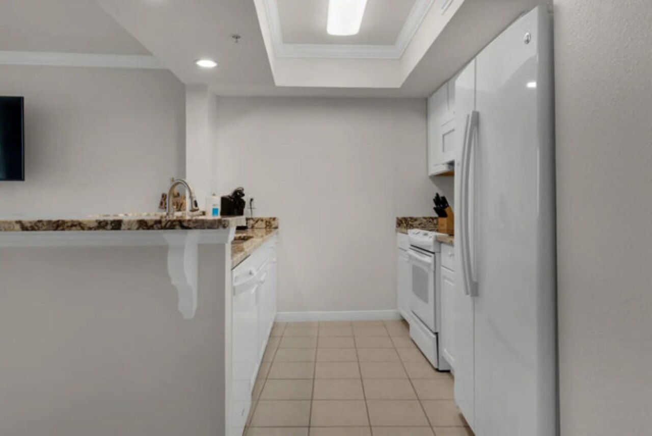 Destin West Pelican 306 - Image 8