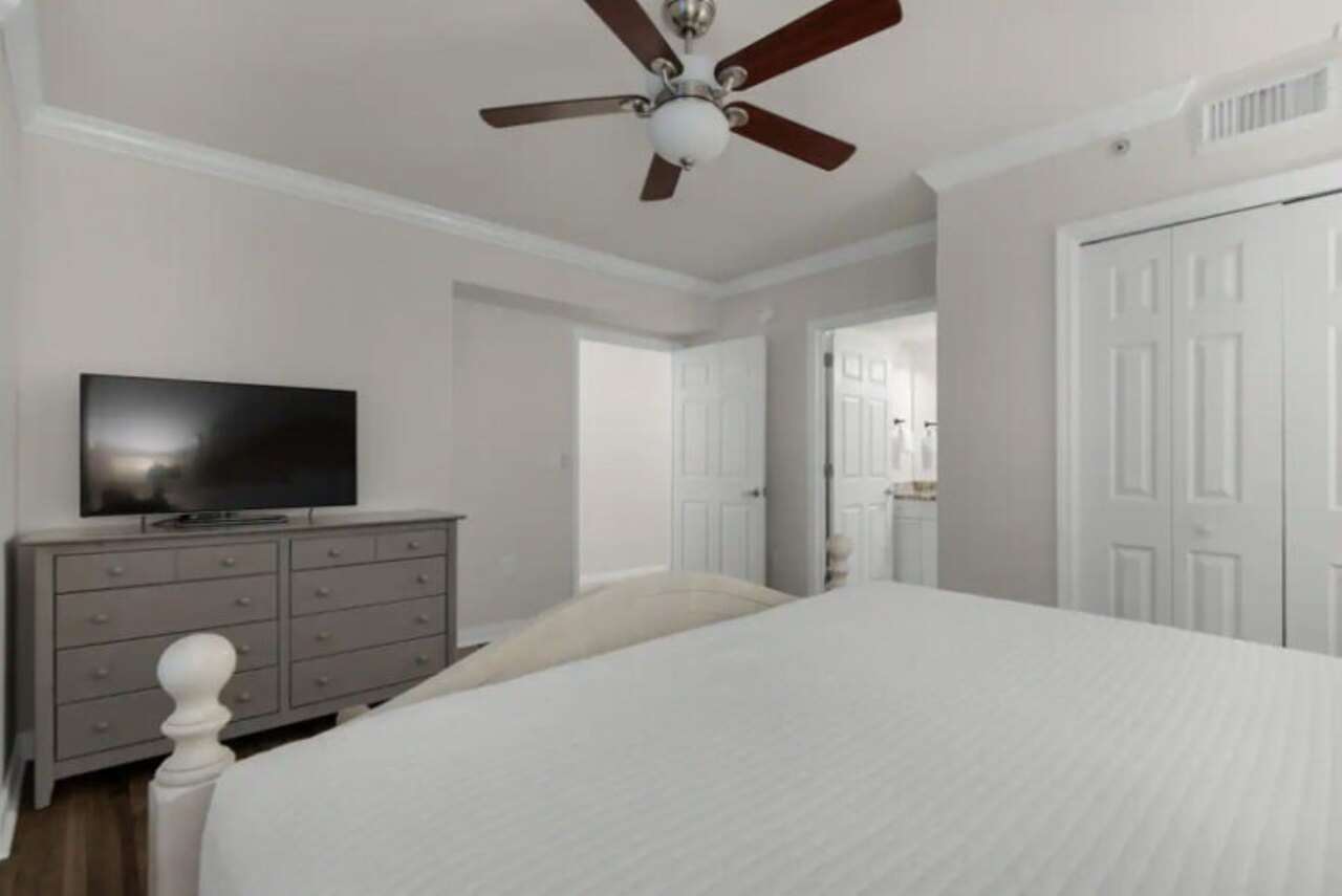 Destin West Pelican 306 - Image 13