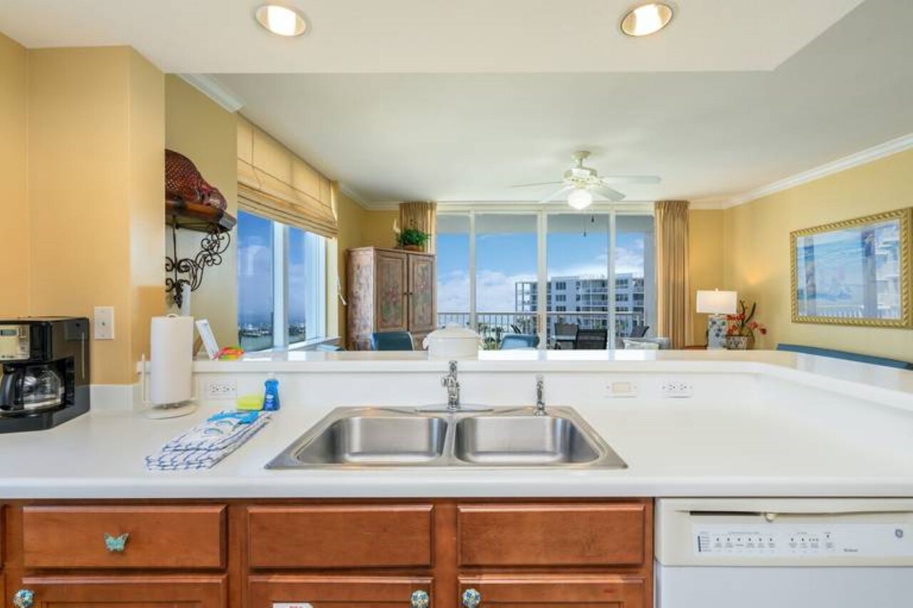 Destin West Pelican 601 - Image 7