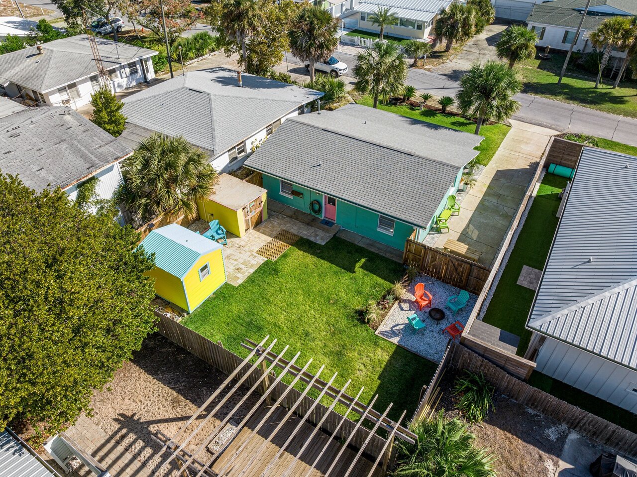 Captain's Quarters - Image 4