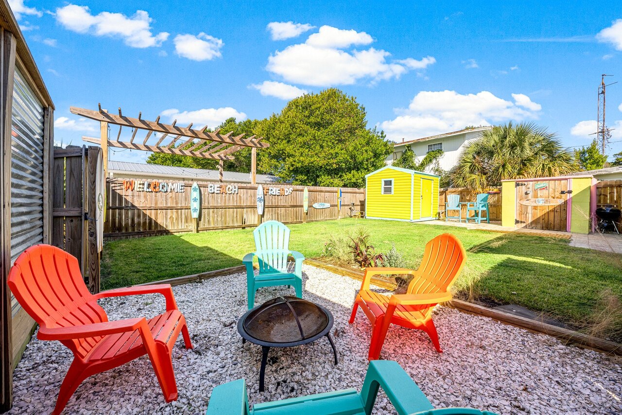 Captain's Quarters - Image 30