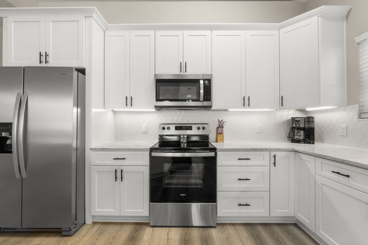 Beach Camp - Image 7