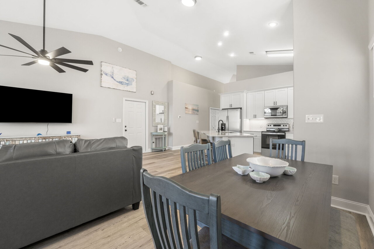 Beach Camp - Image 32