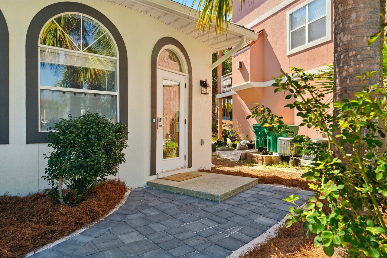 Beach Camp - Image 35