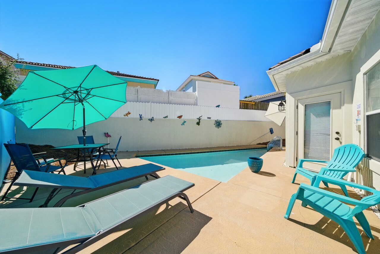 Beach Camp - Image 37