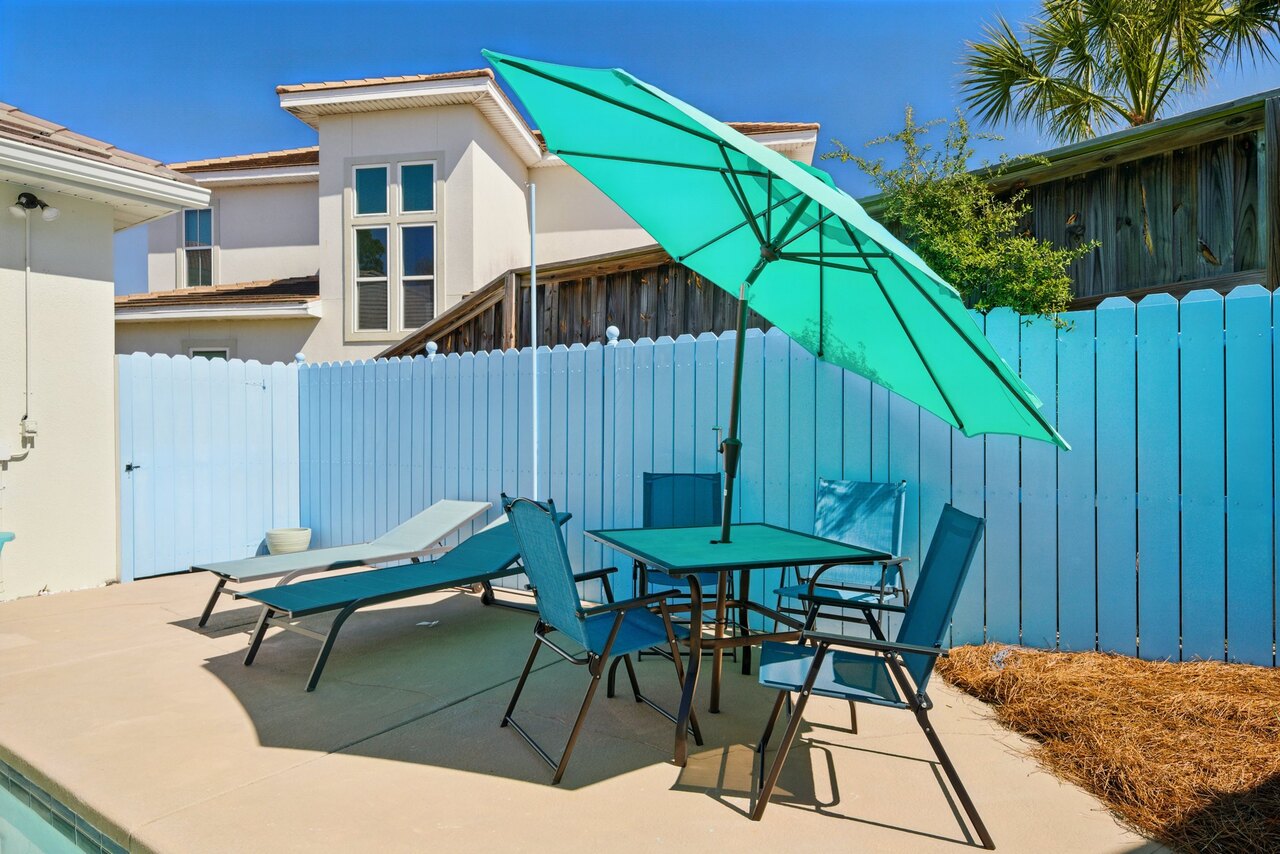 Beach Camp - Image 40